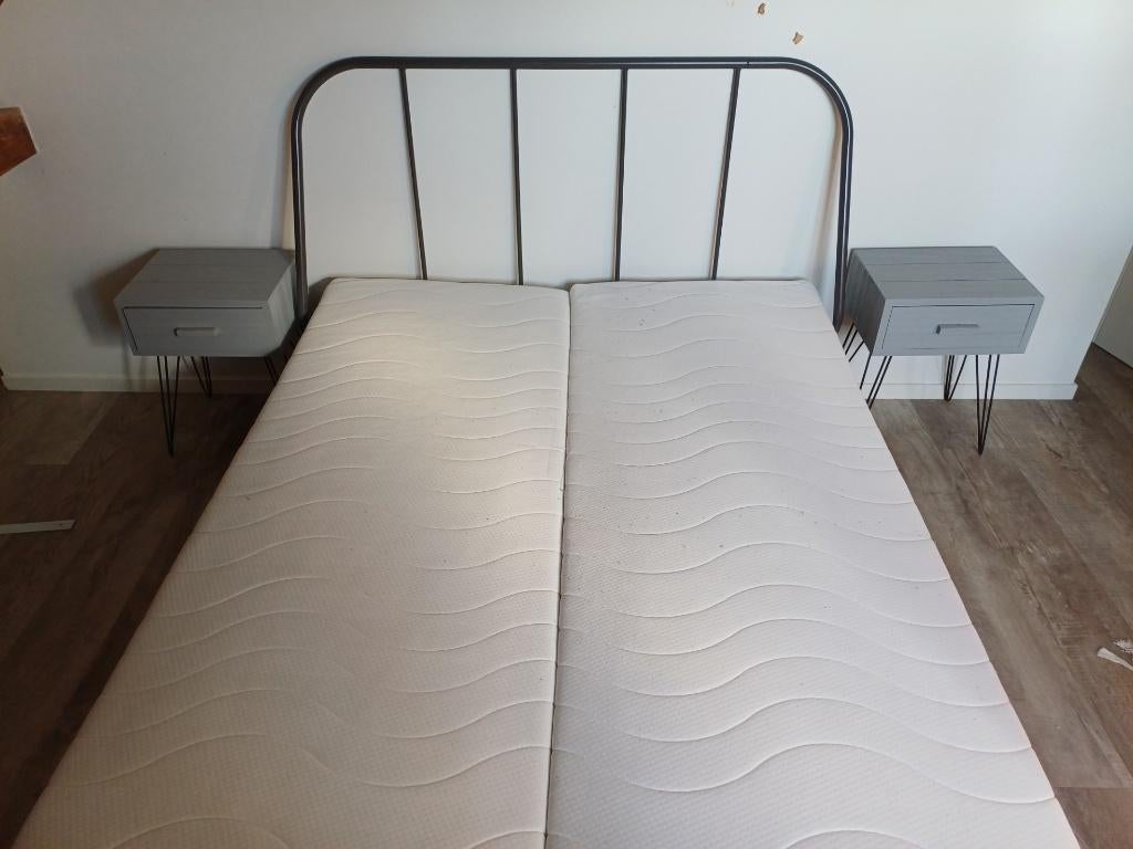 Te koop Ikea bed, Huis en Inrichting, Slaapkamer | Bedden, Ophalen, 140 cm, Zo goed als nieuw, Twijfelaar