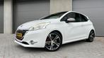 Peugeot 208 1.6 GTI, Led, Pano, Duotone, Orig Ned, 200PK, Auto's, Peugeot, Voorwielaandrijving, Bedrijf, Handgeschakeld, 17 km/l