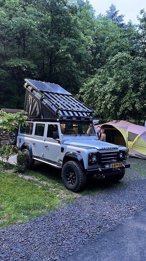 Land Rover 2005 Grijs op camperkenteken, 2033 kg, Zwart, 7 stoelen, 10 km/l