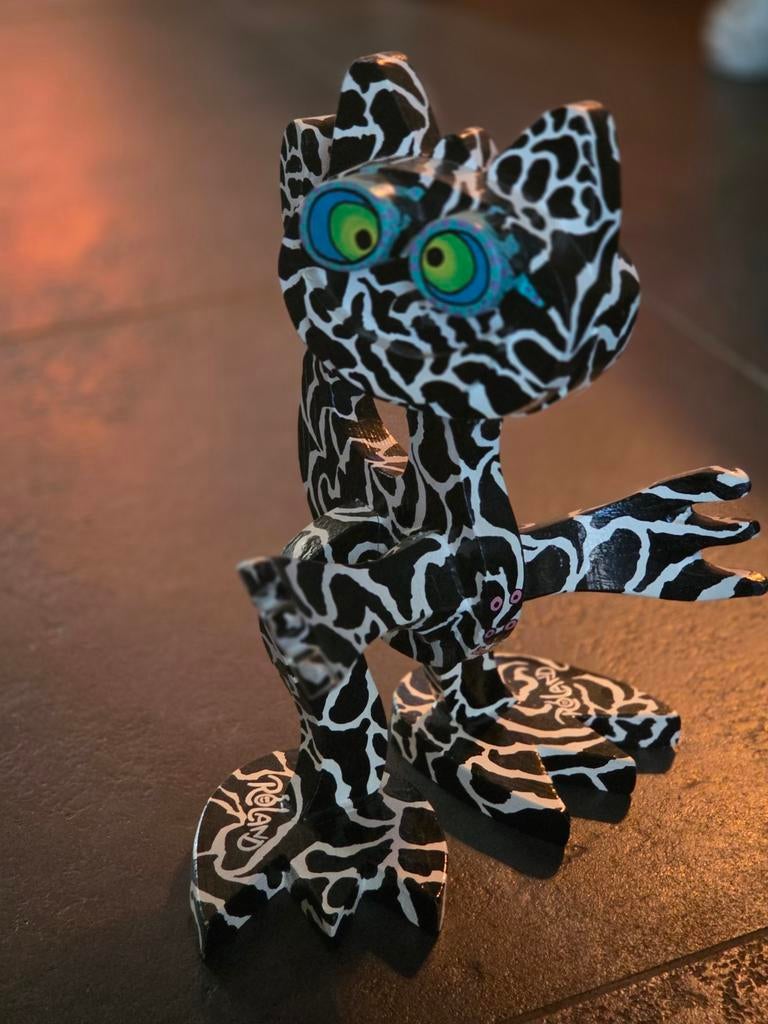 Uniek kunstwerk: Roland ART. juni 1998 - De knoppen jurk, Ophalen of Verzenden