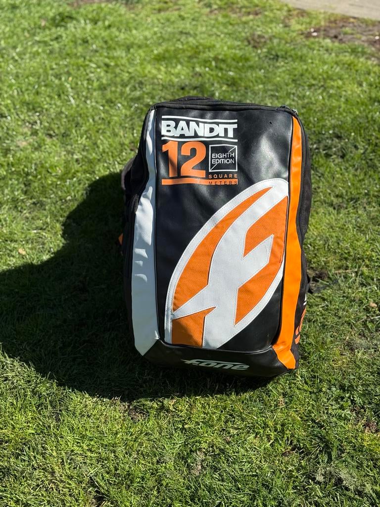 F-One Bandit 8 - 12m² - 2015 - Goede staat, Watersport en Boten, Kitesurfen, Ophalen of Verzenden, Gebruikt, 12 m², Kite