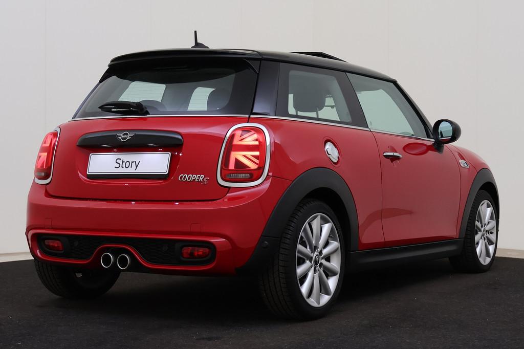 MINI Hatchback Cooper S Chili Automaat / Comfortstoelen / Mu, Auto's, Mini, 1195 kg, Gebruikt, 4 stoelen, Leder