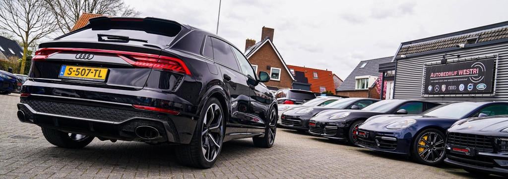 Audi RSQ8 4.0 TFSI RS Q8 Quattro | Massage | Carbon | Alcant, Auto's, Audi, Gebruikt, 600 pk, Zwart, Bedrijf