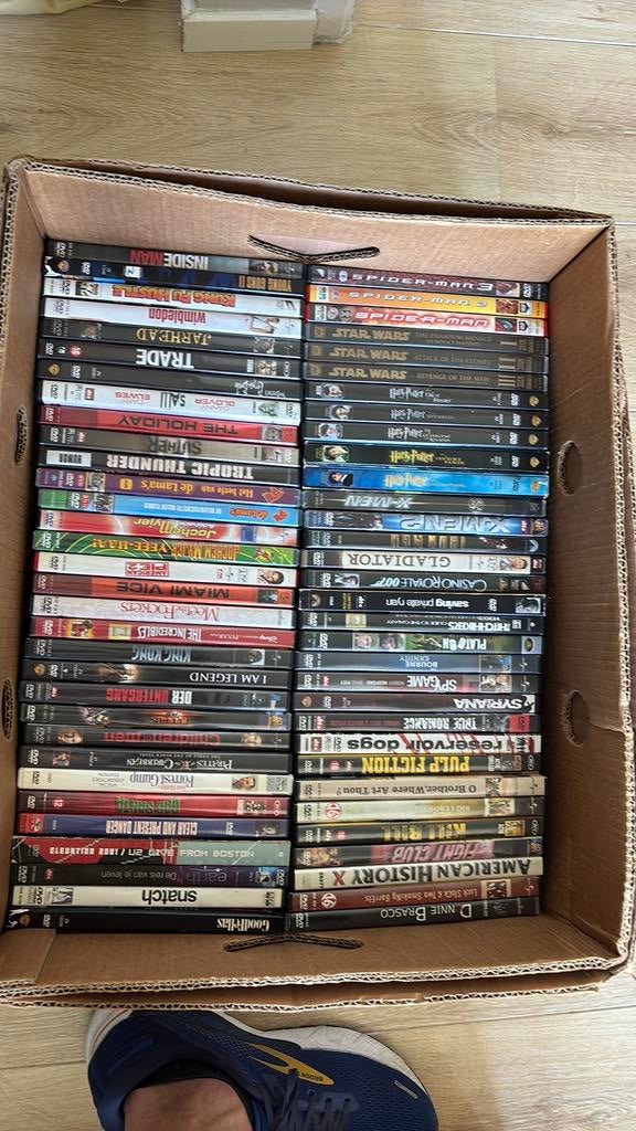 Dvd-verzameling van +/- 70 dvd’s te koop., Alle leeftijden, Ophalen, Zo goed als nieuw
