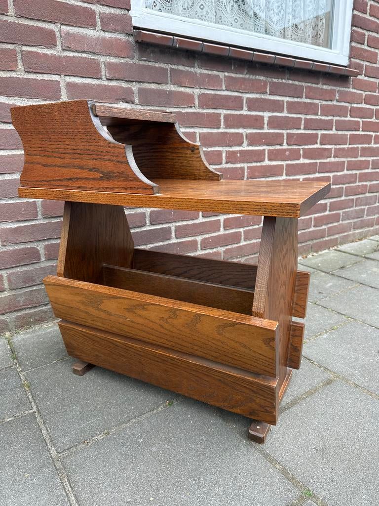 Vintage luxe krantenbak / bijzettafel 55x30x59, Ophalen, Gebruikt