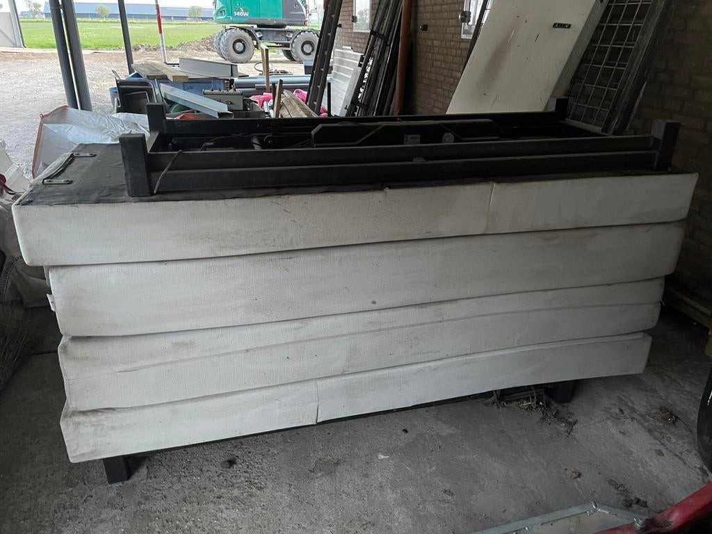 Swiss sense twee elektrisch opklapbare bedden 80 x 210, Huis en Inrichting, Ophalen, Verstelbaar, 210 cm, Tweepersoons