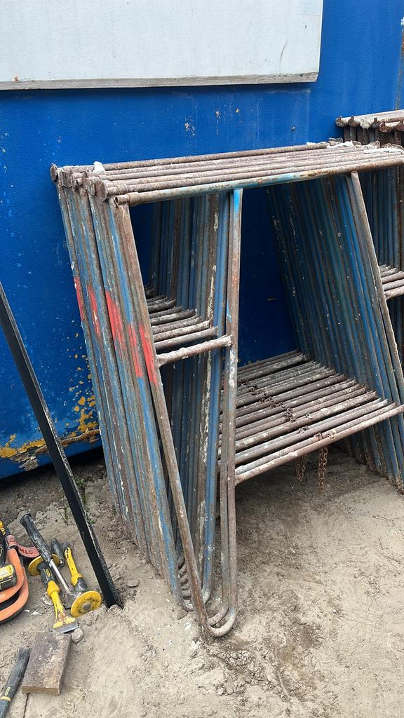 11x klapschraag 120cm, Doe-het-zelf en Verbouw, Steigers, Ophalen, Zo goed als nieuw, Overige typen, Minder dan 2 meter