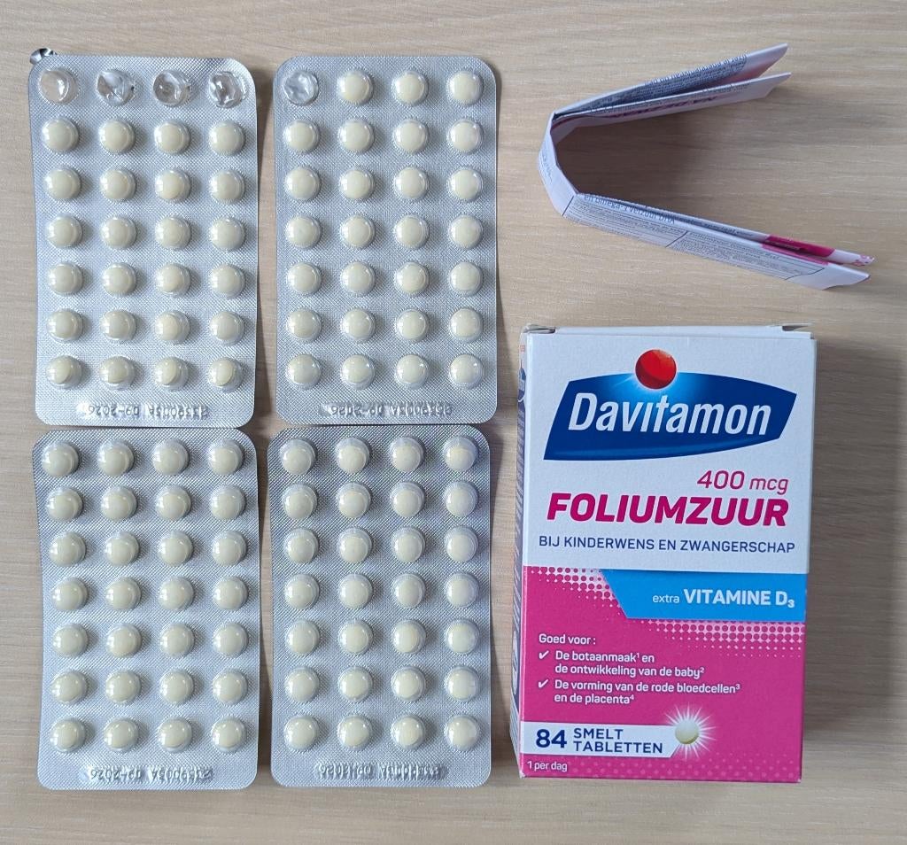 107 nieuwe foliumzuur tabletten van 400 mcg met vitamine D, Ophalen of Verzenden, Nieuw, Overige typen