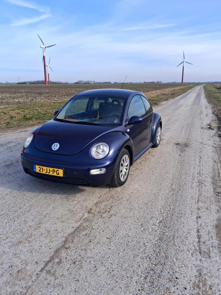 Volkswagen Beetle (Kever) 2.0 85KW 2002 Blauw, Auto's, Volkswagen, Voorwielaandrijving, Beetle (Kever), 4 cilinders, 1984 cc