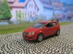 Volkswagen Golf Mk.5 GTi - Schuco rood, Ophalen of Verzenden, Zo goed als nieuw, Auto, Schuco