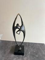 Artihove sculptuur 'Samenwerking' - Verbinding & Harmonie, Ophalen, Op sokkel, Beeld, Abstract