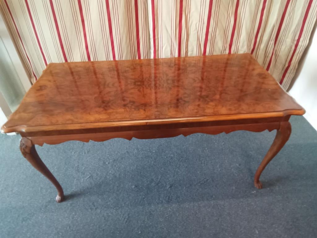 Antieke sidetable notenhout 50h 110br 55d, Antiek en Kunst, Ophalen of Verzenden