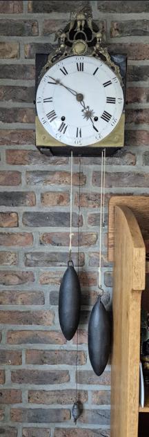 Antieke Comtoise klok, Ophalen