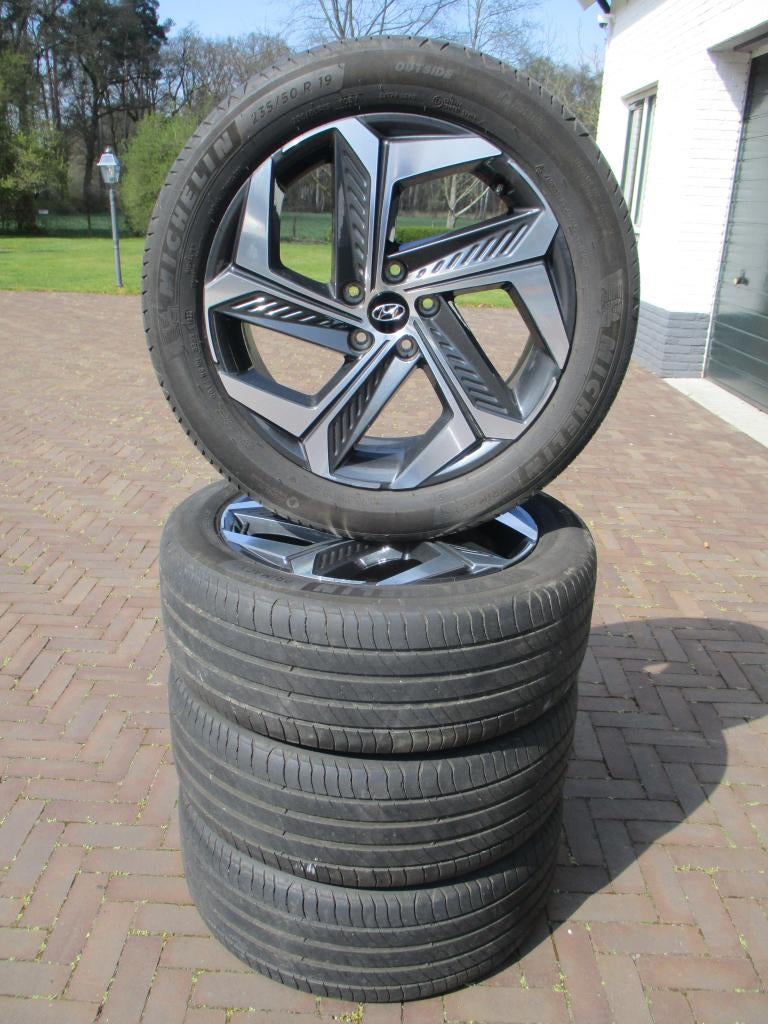 Orig. Hyundai Tucson 19 inch velgen tpms N Line IZGST, Auto-onderdelen, Banden en Velgen, Gebruikt, Banden en Velgen, 235 mm, Personenwagen