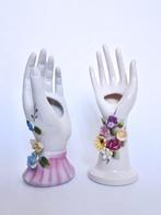Vintage kitsch hand handjes vaas vazen porselein bloem wit, Ophalen