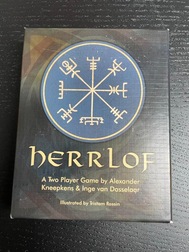 Herrlof - Strategisch tweespelers kaartspel, Hobby en Vrije tijd, Gezelschapsspellen | Bordspellen, Zo goed als nieuw, Een of twee spelers
