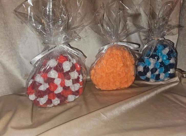 Rozenhart 3 verschillende

(Leuk voor diversen gelegenheden), Verzamelen, Beren en Cherished Teddies, Stoffen beer, Overige merken