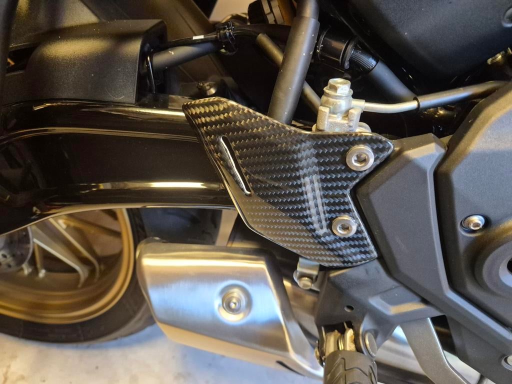 Carbon hielplaten Z650 Z650RS Ninja 650, Motoren, Onderdelen | Kawasaki, Ophalen of Verzenden
