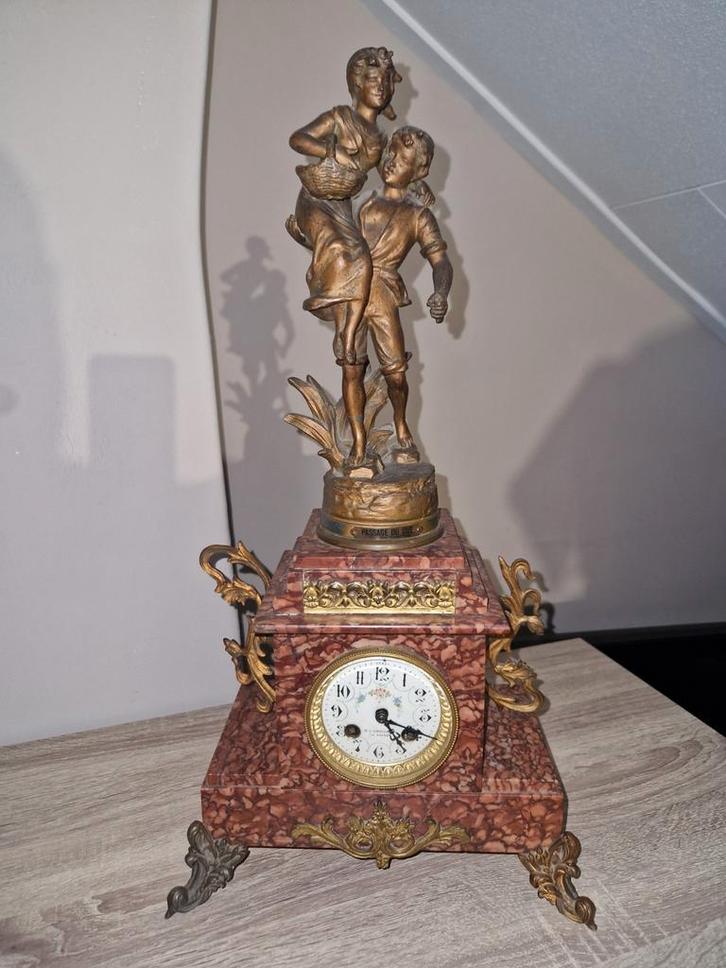 Antieke Franse Pendule klok 1855 (Passage Du Gué), Antiek en Kunst, Antiek | Klokken, Ophalen
