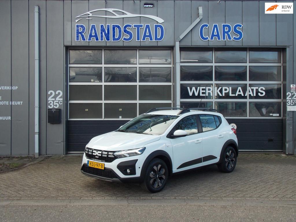 Dacia Sandero Stepway 1.0 TCe 90 Extreme Carplay automaat Ai, Auto's, Gebruikt, Wit, 91 pk, 3 cilinders