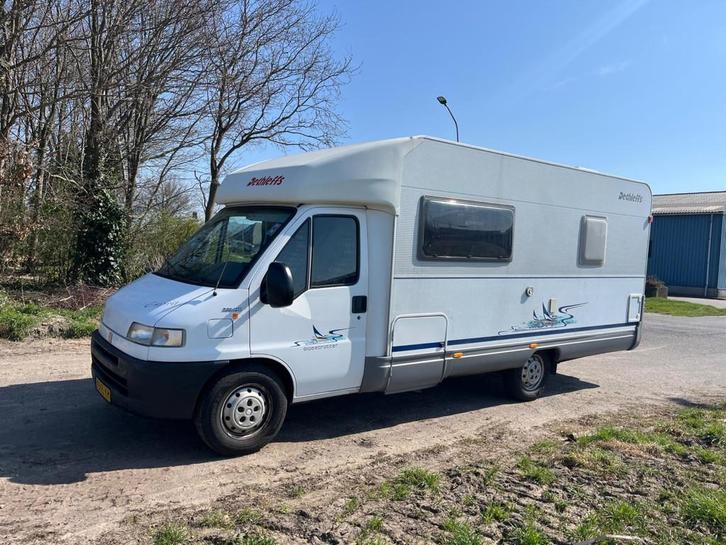 Dethleffs H 6840, Caravans en Kamperen, Campers, Bedrijf, Half-integraal, Dethleffs, Diesel, Handgeschakeld, Cassettetoilet, Afzuigkap