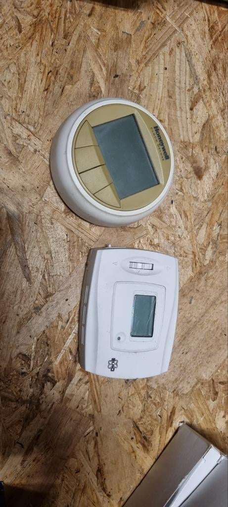 Thermomether klok voor verwarming, Doe-het-zelf en Verbouw, Thermostaten, Ophalen of Verzenden, Gebruikt