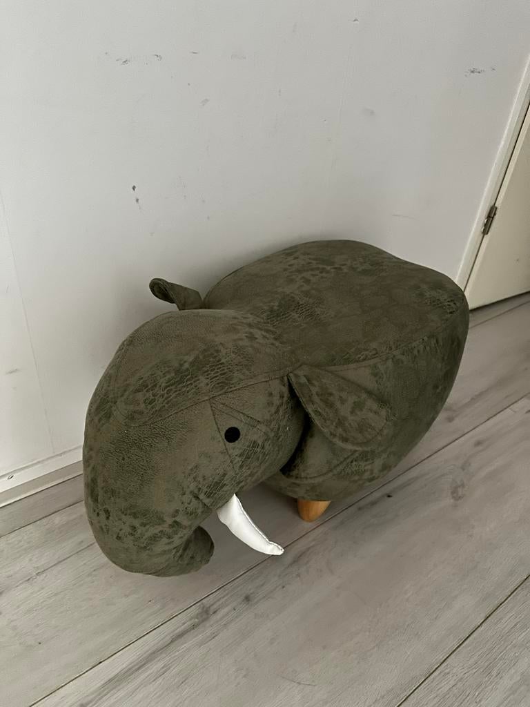 2 krukjes kruk olifant nijlpaard, Ophalen, Zo goed als nieuw, Hout