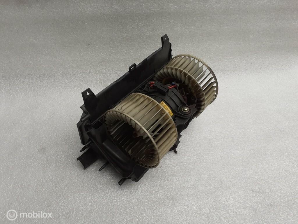 Kachelmotor Range Rover L322 Vogue Kachel Fan Blower motor, Land Rover, Ophalen of Verzenden, Gebruikt, Land Rover