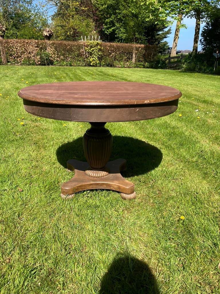 Oude tafeltje, Ophalen, Gebruikt, Rond, Hout