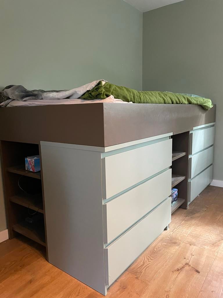 Zelfgemaakt bed met IKEA Malm ladekasten en opbergruimte, Gebruikt, Eenpersoons, Bruin, 210 cm