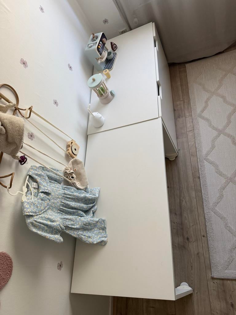 Ikea Stuva / Smastad lade + bureau  / speelgoedkist, Ophalen of Verzenden, Gebruikt, Tafel(s)