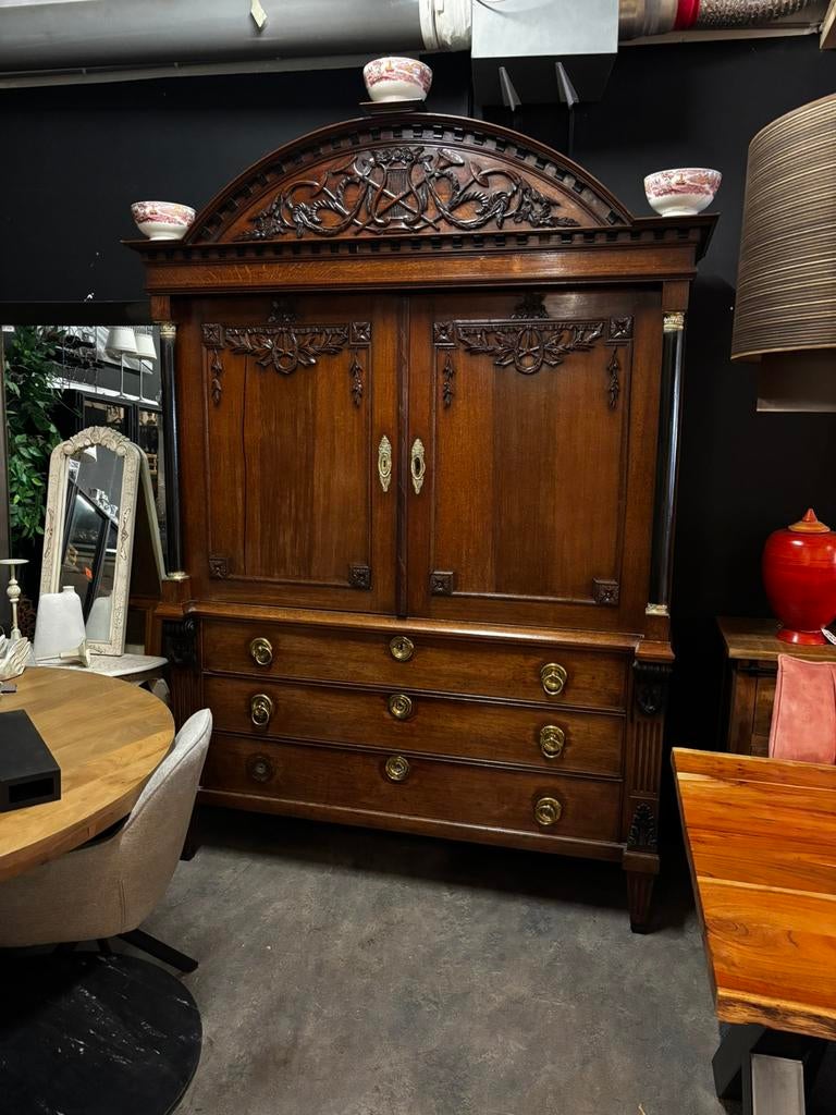 Groningse kabinet kast, Antiek en Kunst, Antiek | Meubels | Kasten, Ophalen