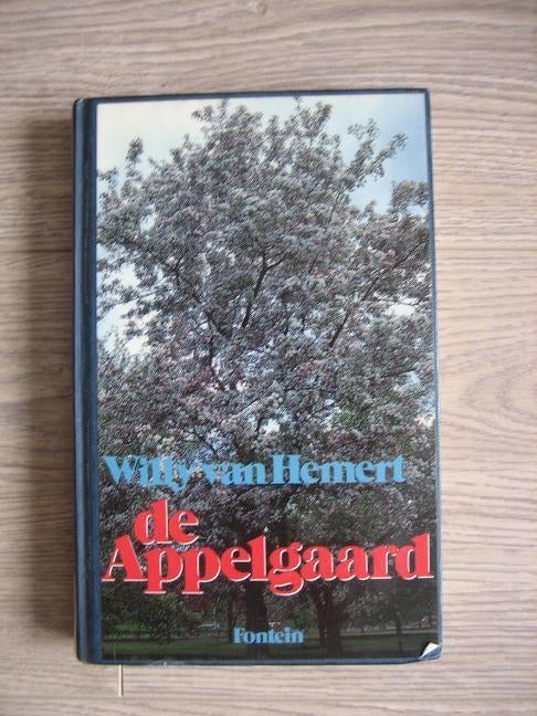 "De appelgaard"; een roman van Willy van Hemert, Boeken, Ophalen of Verzenden, Gelezen