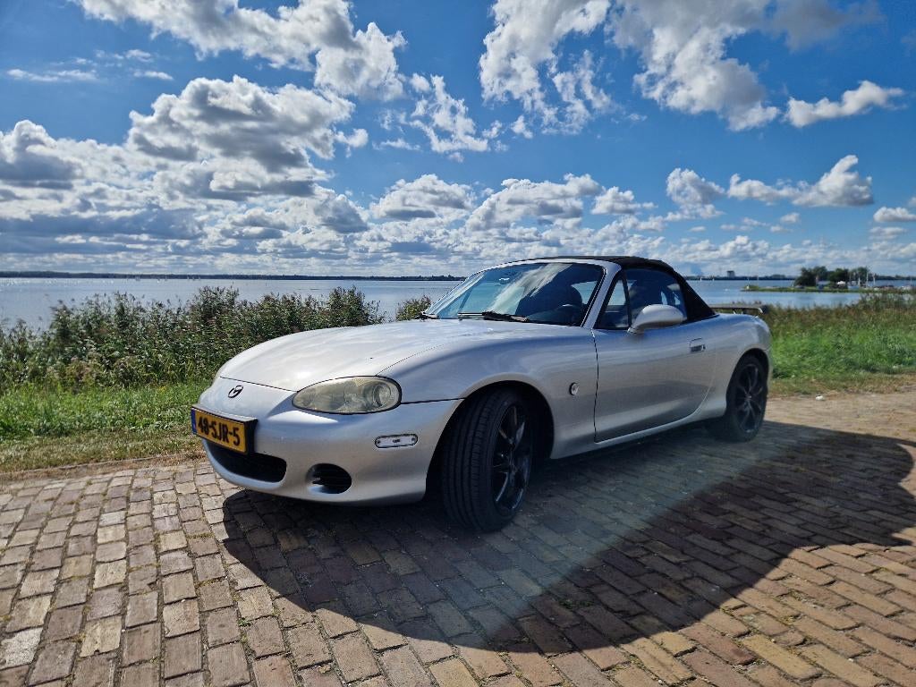 Mazda MX-5 1.6i Exclusive, Auto's, Mazda, Particulier, MX-5, ABS, Airbags, Alarm, Android Auto, Apple Carplay, Bluetooth, Centrale vergrendeling