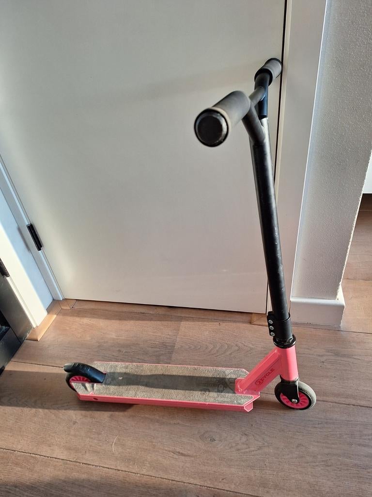 Stuntstep, Fietsen en Brommers, Steps, Ophalen of Verzenden, Gebruikt, Gewone step