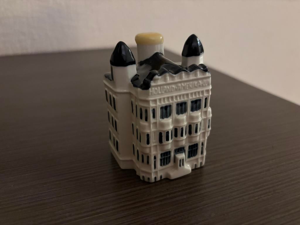 Klm huisje 97 hotel new york, Verzamelen, KLM Huisjes, Verzenden, Nieuw, 81 t/m 91, Gevuld