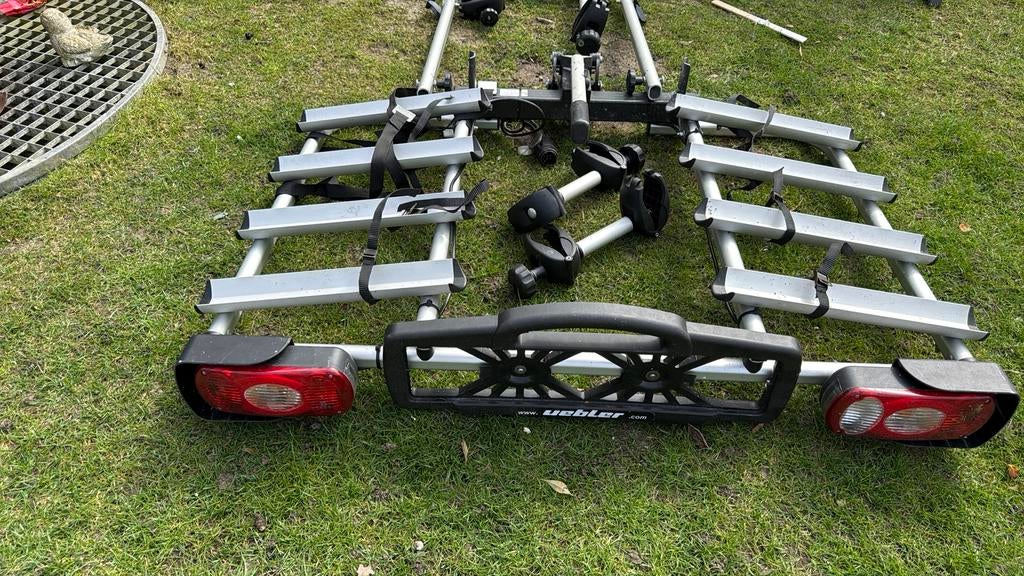 Fietsendrager uebler voor 4 fietsen, Auto diversen, Fietsendragers, Ophalen, 3 fietsen of meer, Zo goed als nieuw, Trekhaakdrager