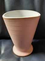 Roze vaas - 1925 - keramiek - Hillebrand, Antiek en Kunst, Antiek | Keramiek en Aardewerk, Ophalen of Verzenden