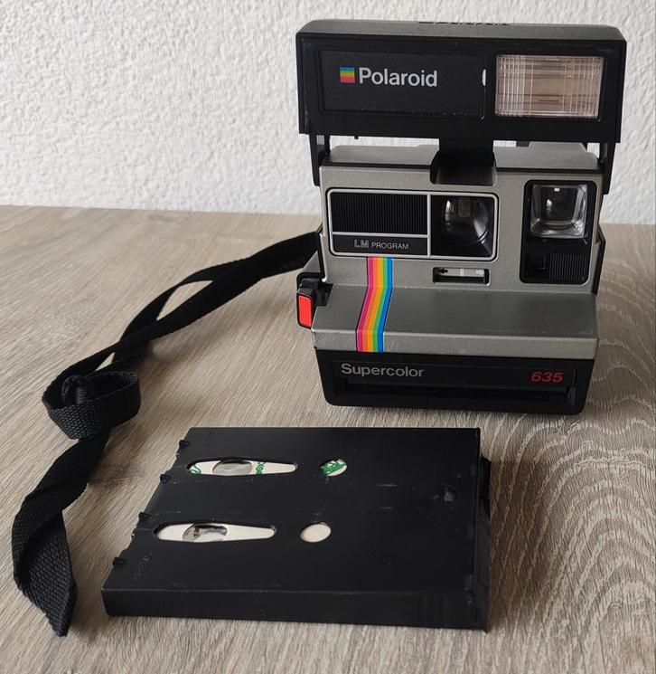POLAROID SUPERCOLOR 635 uit de JAREN 80/90, Audio, Tv en Foto, Fotocamera's Analoog, Polaroid, Polaroid, Ophalen of Verzenden