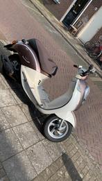 Sym Mio 50cc Snor Scooter - Goede Staat, Recent Onderhoud, Fietsen en Brommers, Snorfietsen en Snorscooters, Ophalen, Gebruikt