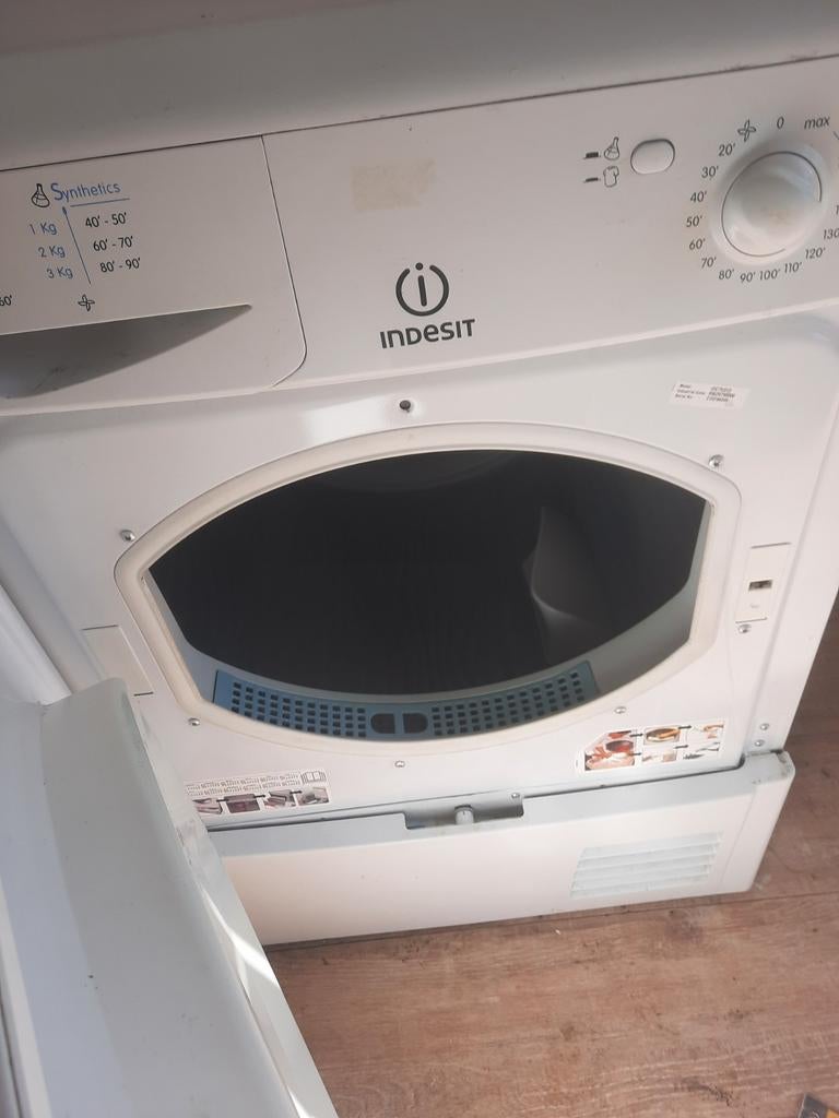 Indesit  wasdroger, Witgoed en Apparatuur, Wasdrogers, Ophalen, Luchtafvoer, 85 tot 90 cm