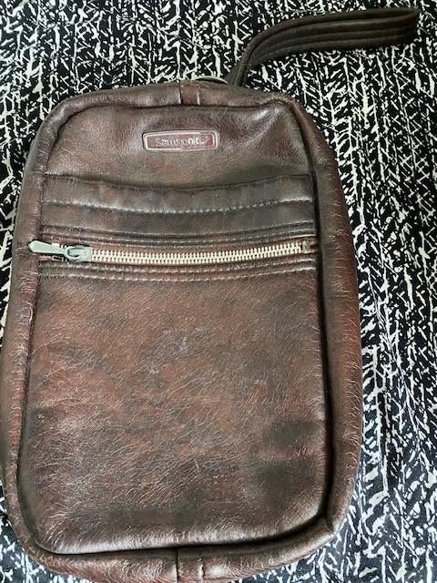 Pols tasje Dames/Heren Samsonite, Overige merken, Bruin, Ophalen of Verzenden, Zo goed als nieuw