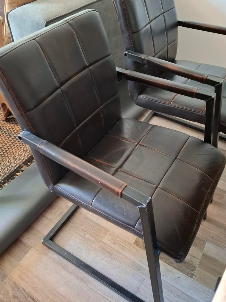 2 industriële stoelen, Huis en Inrichting, Stoelen, Ophalen, Overige materialen, Gebruikt, Twee