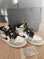 Nike air Jordan's 38,5, Kleding | Dames, Schoenen, Nike Air Jordan, Ophalen of Verzenden, Grijs, Sneakers of Gympen