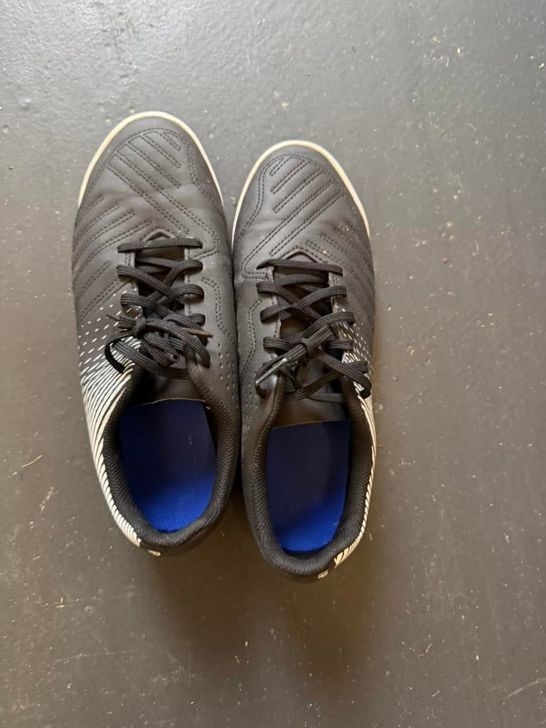 Decathlon Kipsta Voetbalschoenen maat 41, Sport en Fitness, Voetbal, Maat XS of kleiner, Ophalen, Zo goed als nieuw, Schoenen