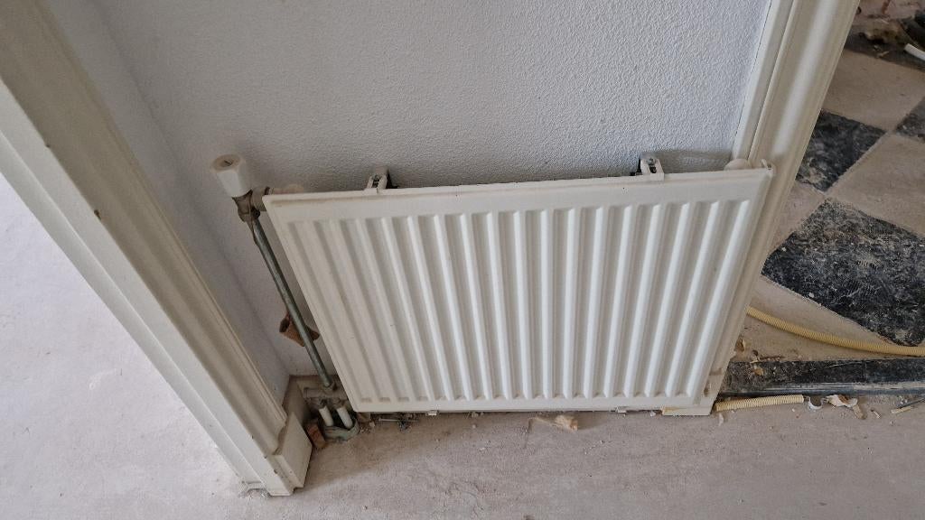 White panel radiator for pick up / Radiator wit, Ophalen, 30 tot 80 cm, Gebruikt, Radiator