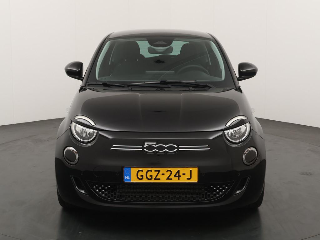 Fiat 500E Urban 42 kWh Automaat 16"LM/PDC /cruise/Clima/Came, Auto's, Fiat, 12 maanden, Stof, 4 stoelen, Zwart