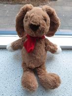 Bruin velours konijn met rode sjaal merk KSD meet ca 30 cm, Ophalen of Verzenden, Zo goed als nieuw, Konijn