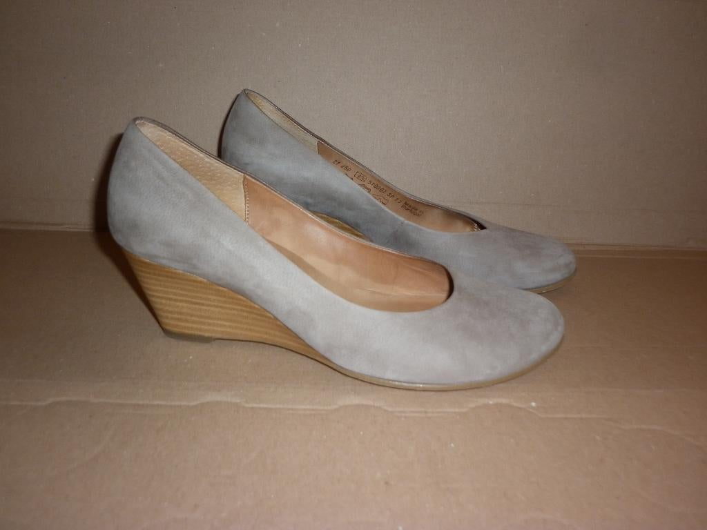 pumps met sleehak maat 37,5   merk : Gabor, Pumps, Overige kleuren, Gabor, Ophalen of Verzenden