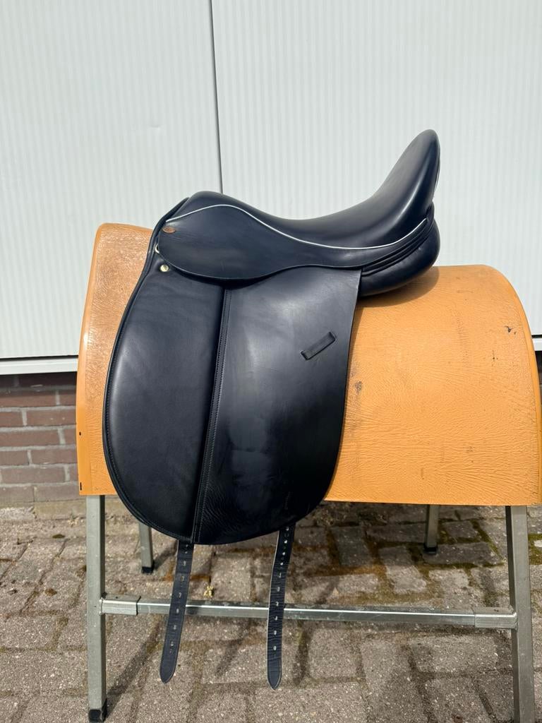 Euroriding, marjoman, albion,custom, thorrowgood enz, Dieren en Toebehoren, Paarden en Pony's | Zadels, Ophalen of Verzenden, Zo goed als nieuw
